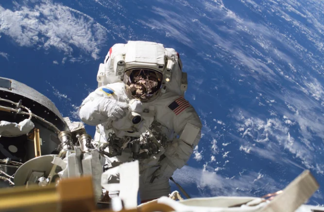 Quy Trình Tuyển Dụng Phi Hành Gia NASA: Khó Khăn Hơn Cả Harvard