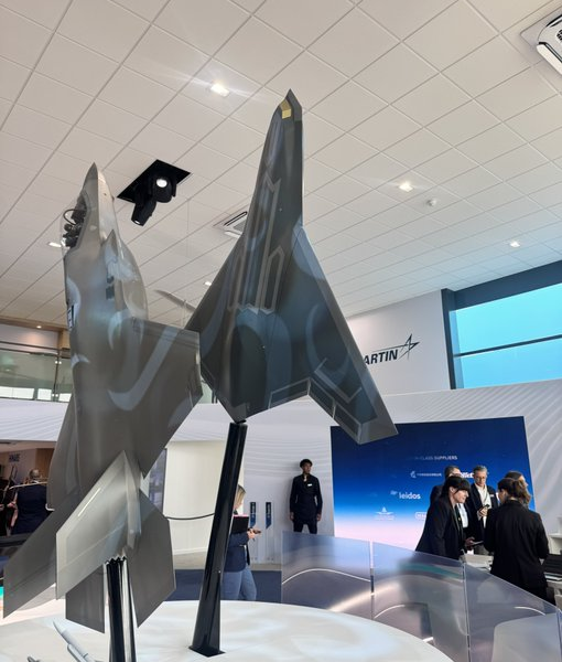 Chiến Lược Tự Chủ Đột Phá Trong Công Nghệ Quân Sự Của Lockheed Martin