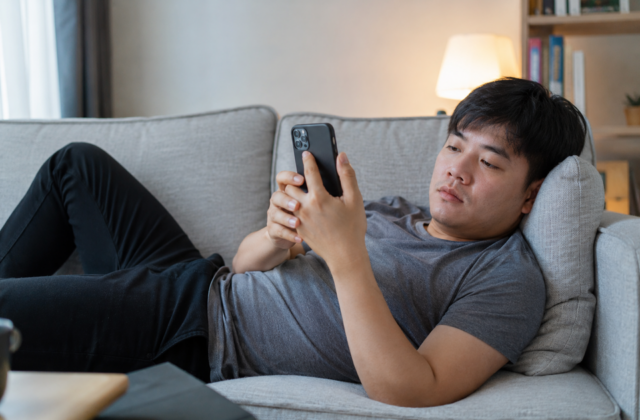 Khám Phá Công Nghệ Hiện Đại: Tại Sao Chúng Ta Không Cảm Nhận Niềm Vui?