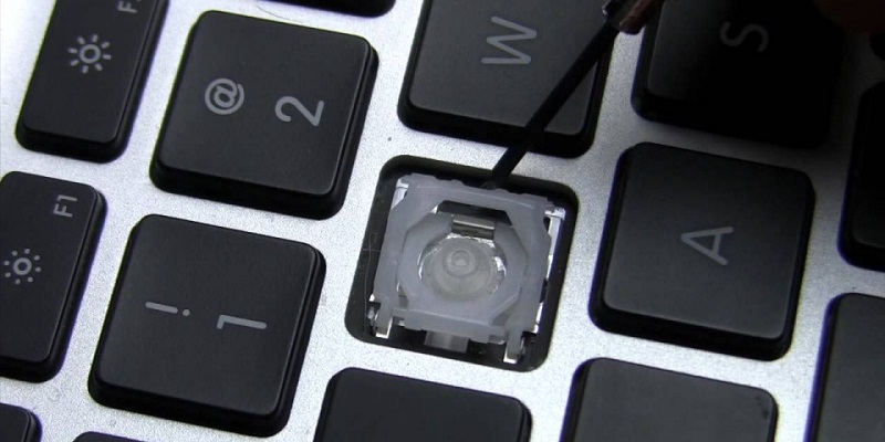 Hướng Dẫn Vệ Sinh Bàn Phím Laptop Đúng Cách Để Kéo Dài Tuổi Thọ 3 Cách vệ sinh bàn phím laptop