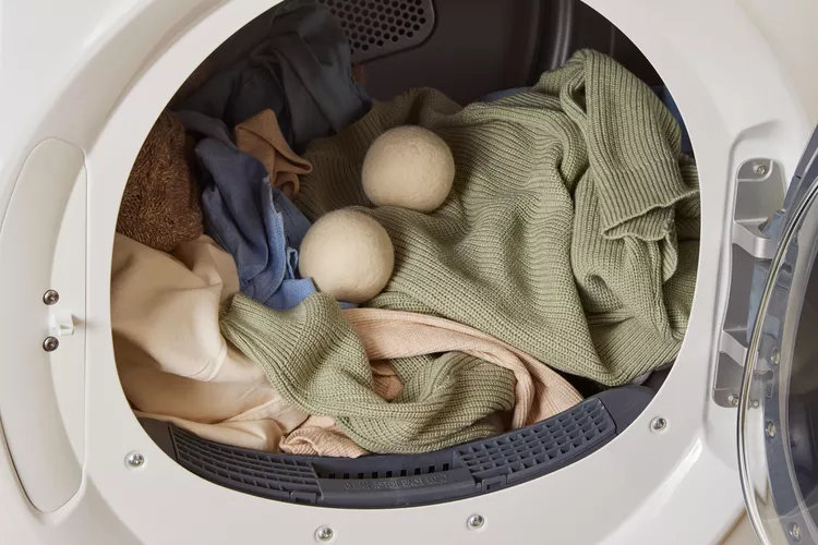 Bóng Sấy Quần Áo: Lợi Ích Đáng Kinh Ngạc và Hướng Dẫn Sử Dụng Hiệu Quả