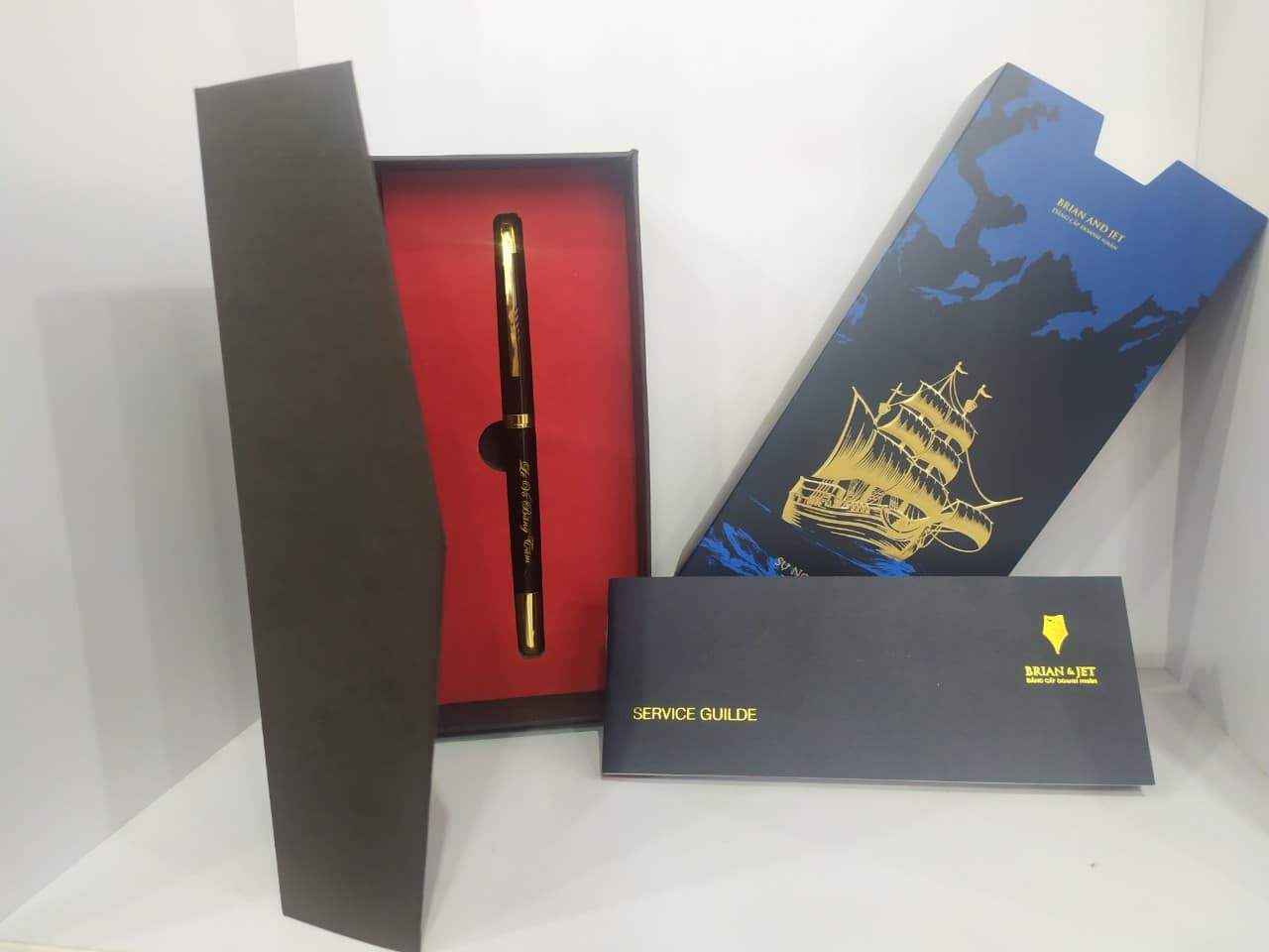 Review bút ký doanh nhân Brian & Jet: Có đẳng cấp như quảng cáo? 2 Thiết kế bút ký doanh nhân Brian & Jet BJ003